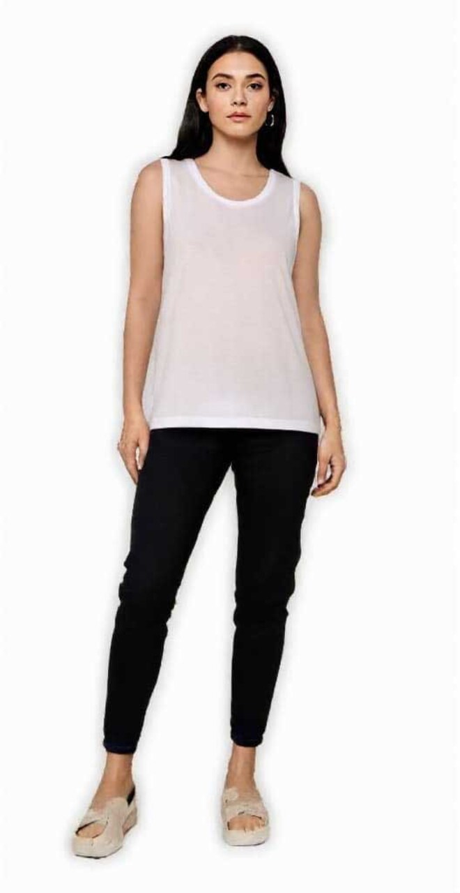 BELLA + CANVAS Women’s Sleeveless Muscle Tank Lightweight Relaxed Fit Summer Top for Casual Wear